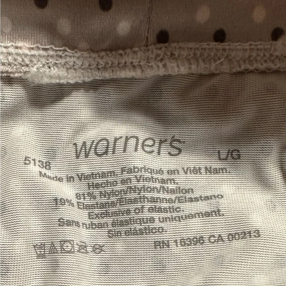 BWT Warner’s Ladies Size 7 (L) Muffin Top Control High Rise Brief - Picture 11 of 11